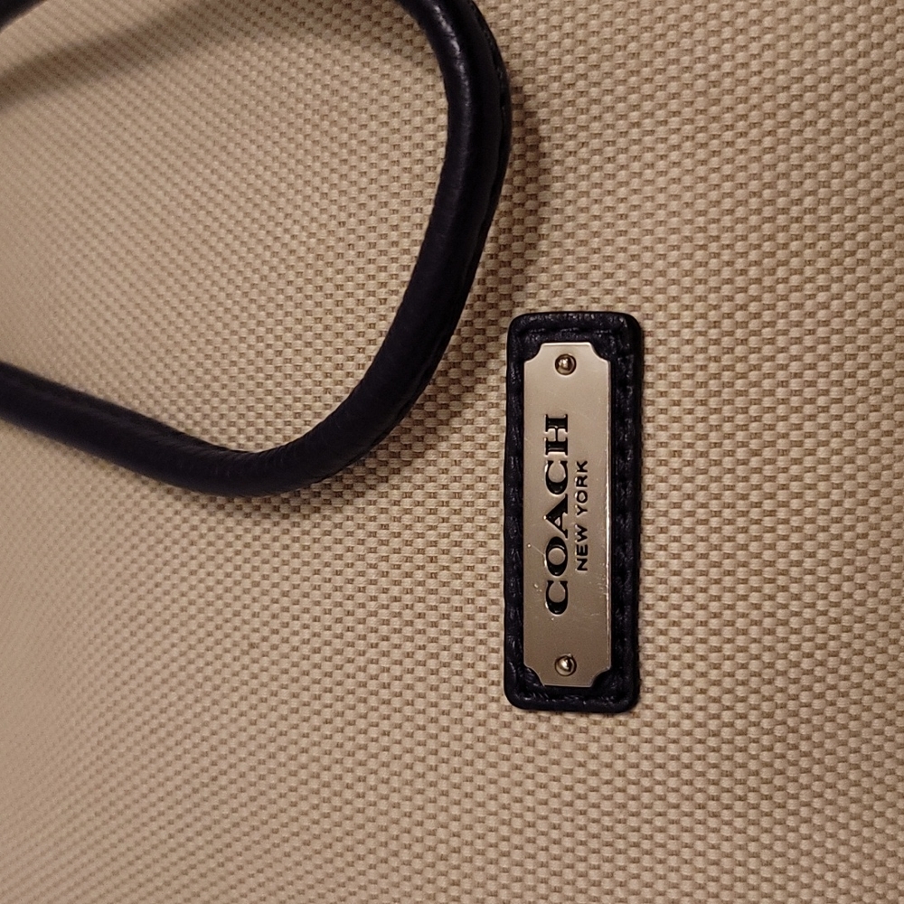 Coach Avery Drawstring Handbag/Crossbody Bag - Picture 6 of 16